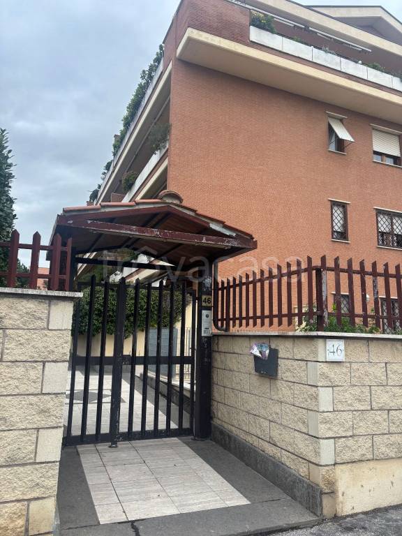 appartamento in vendita a Roma in zona Casal Palocco
