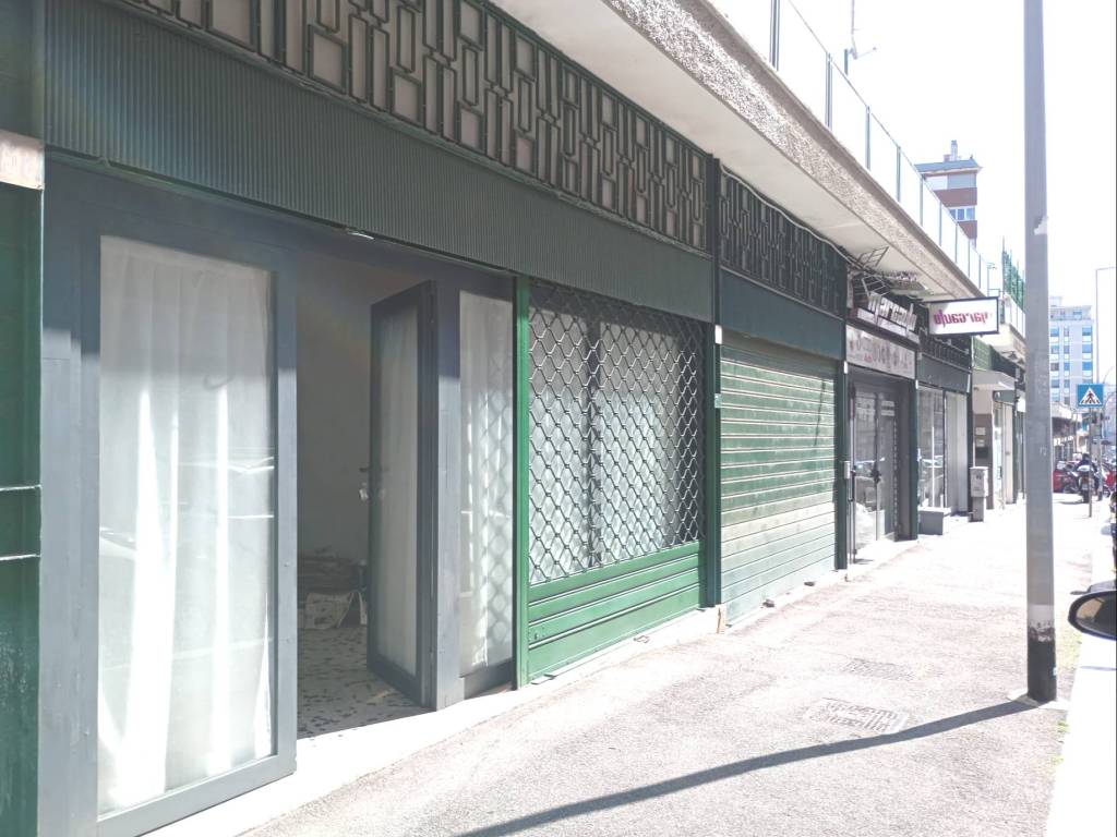 negozio in vendita a Roma in zona Pietralata