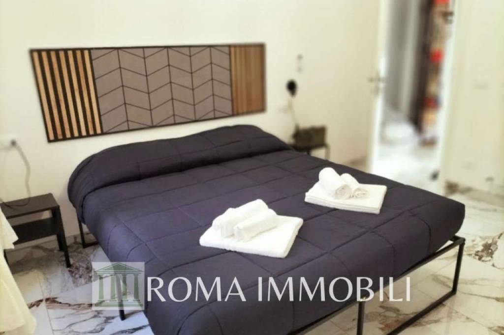 negozio in vendita a Roma in zona Trastevere