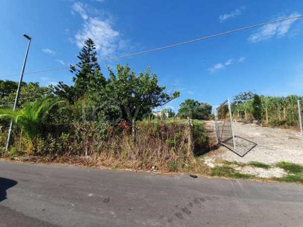 terreno agricolo in vendita a Roma in zona Acilia
