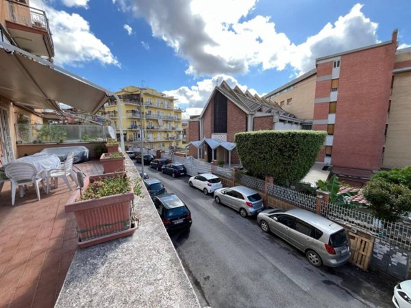 appartamento in vendita a Roma in zona Aurelio