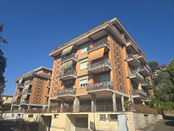 appartamento in vendita a Roma in zona Primavalle