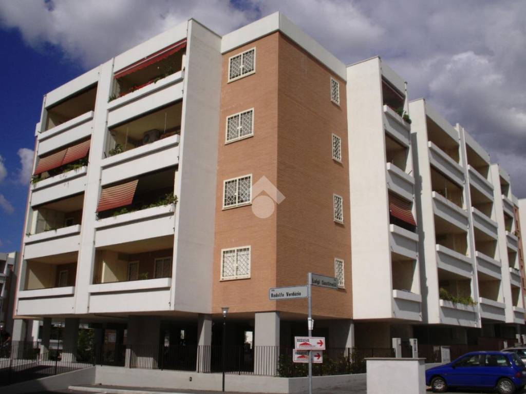 appartamento in vendita a Roma in zona Ponte di Nona