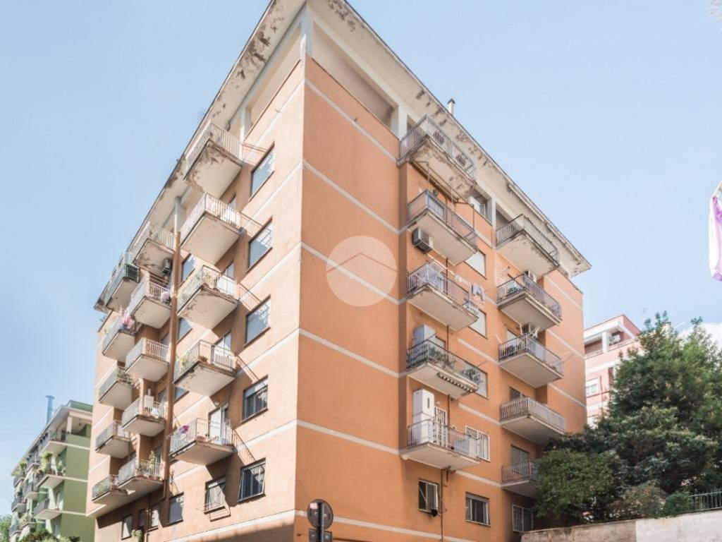 appartamento in vendita a Roma in zona Gianicolense