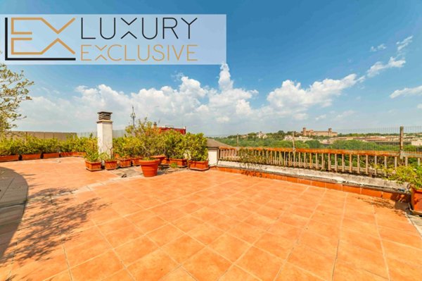 appartamento in vendita a Roma in zona Portuense