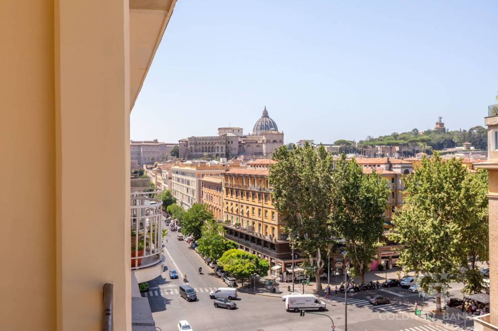 appartamento in vendita a Roma in zona Della Vittoria