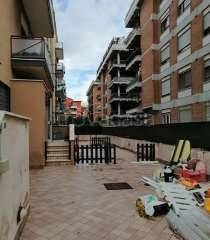 ufficio in vendita a Roma in zona Ostia