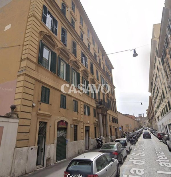 appartamento in vendita a Roma in zona Celio