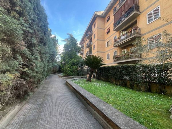 appartamento in vendita a Roma in zona Monte Sacro/Talenti