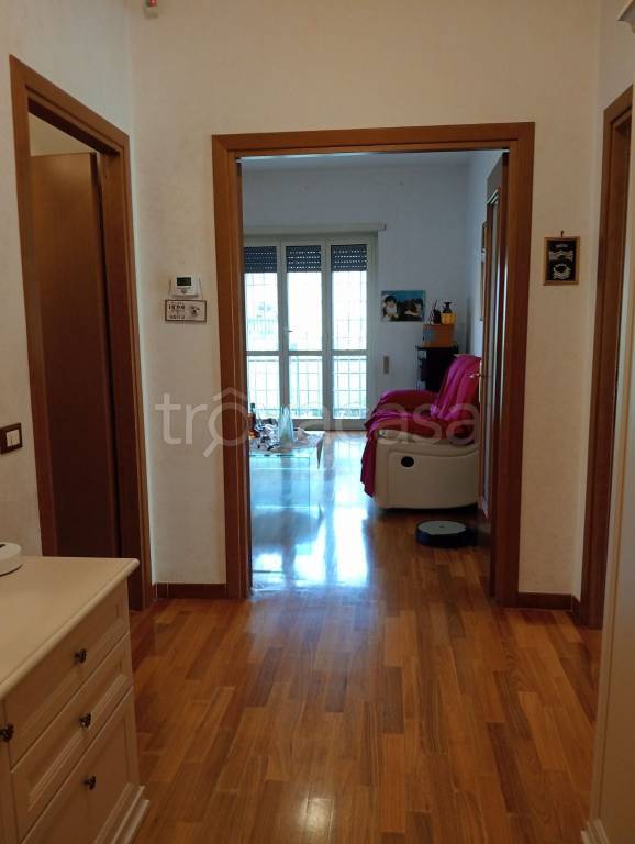 appartamento in vendita a Roma in zona Selva Candida