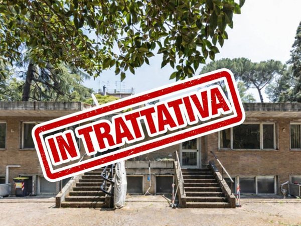 intera palazzina in vendita a Roma in zona Ostiense