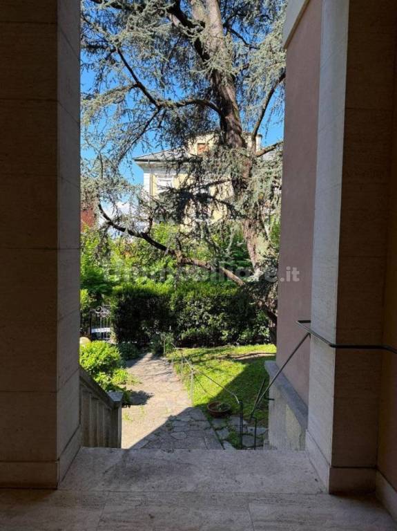 casa indipendente in vendita a Roma in zona Monte Sacro/Talenti