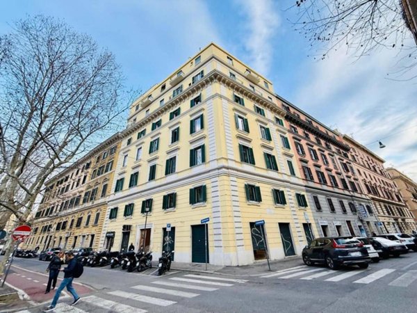 appartamento in vendita a Roma in zona Rione Prati