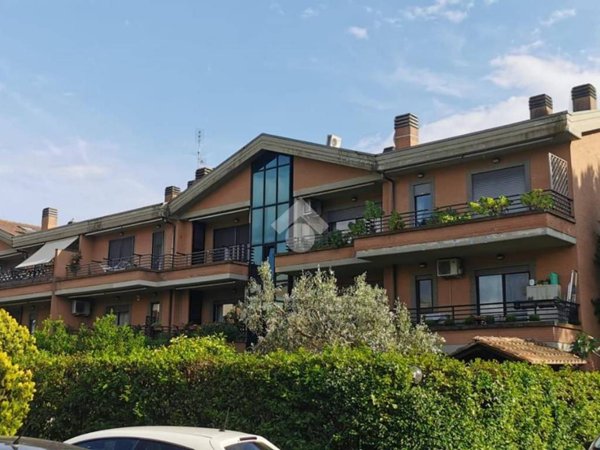 appartamento in vendita a Roma in zona Olgiata