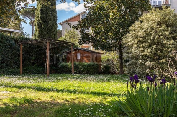 appartamento in vendita a Roma in zona Gianicolense