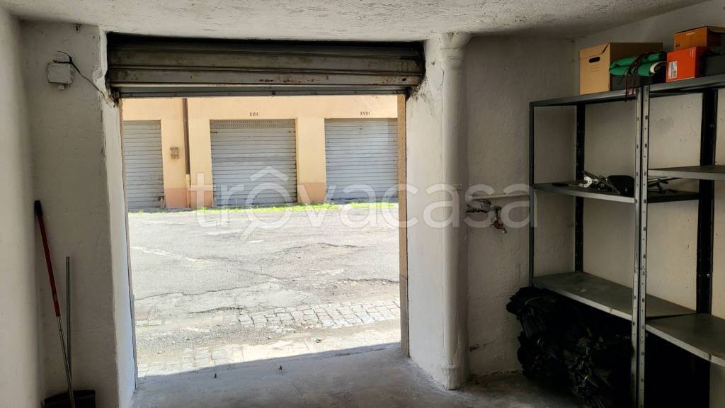 locale di sgombero in vendita a Roma in zona Trieste