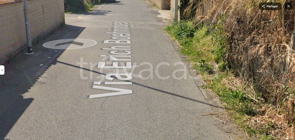 appartamento in vendita a Roma in zona Dragona/Bagnoletto
