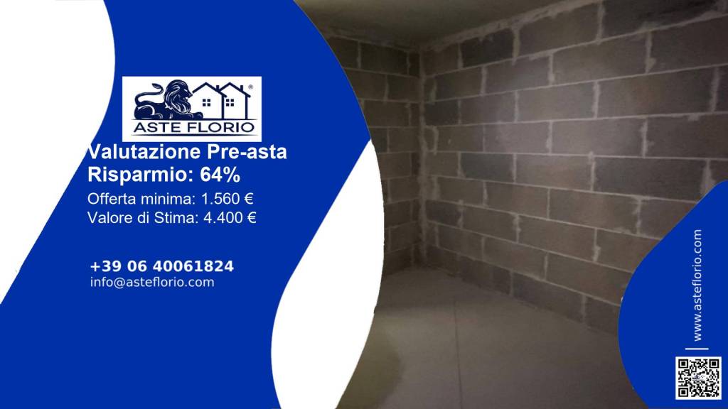 locale commerciale in vendita a Roma in zona Lunghezza