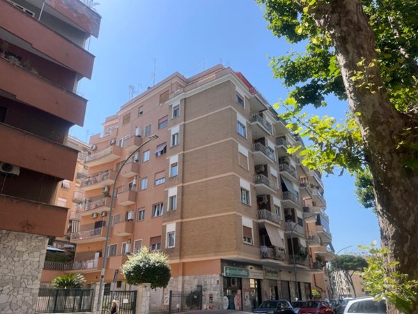 appartamento in vendita a Roma in zona Monte Sacro/Talenti