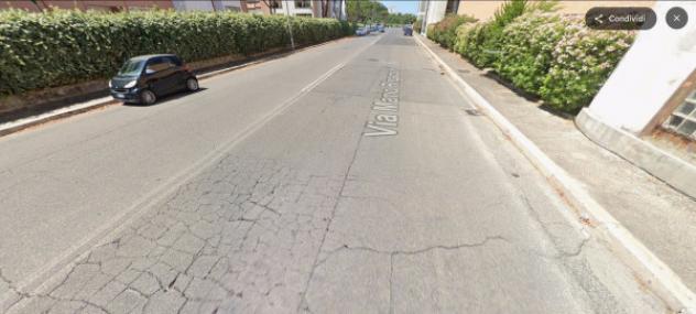 negozio in vendita a Roma in zona Ardeatino