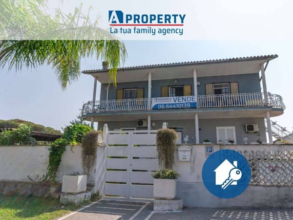 appartamento in vendita a Roma in zona Casal Palocco