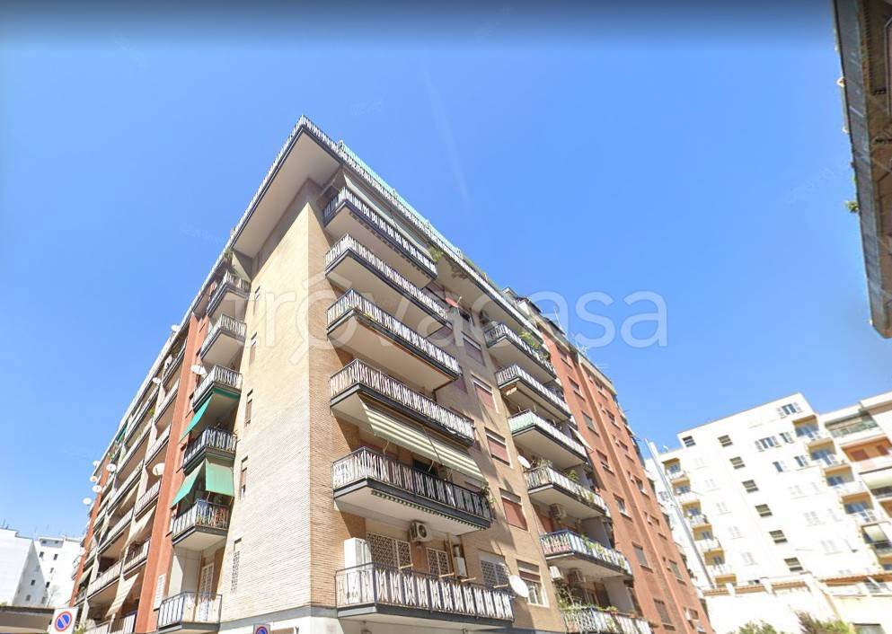 appartamento in vendita a Roma in zona Portuense