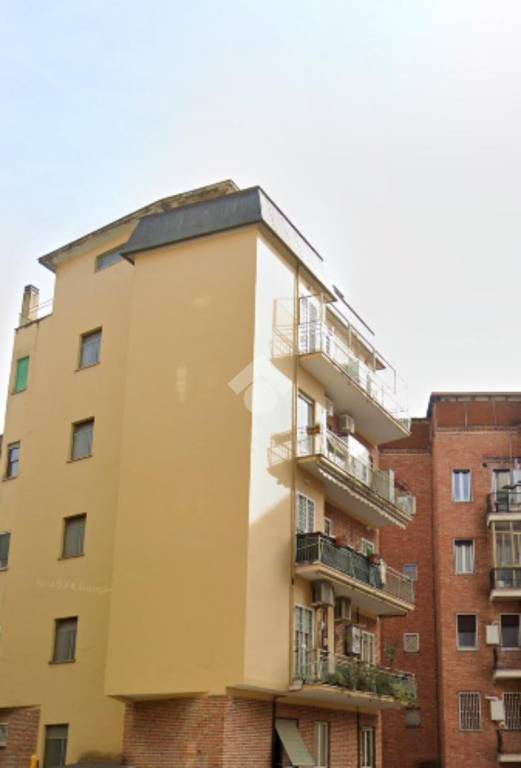 appartamento in vendita a Roma in zona Appio Latino