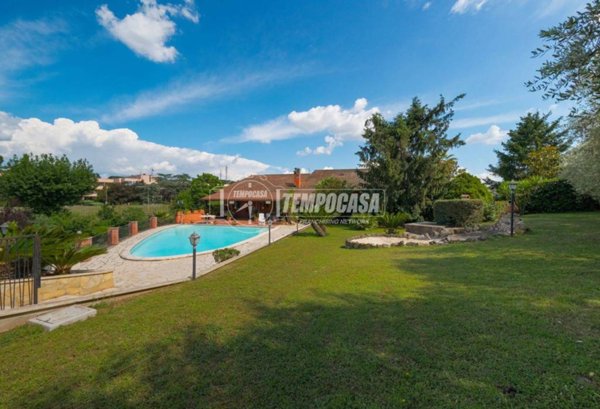 casa indipendente in vendita a Roma in zona Olgiata