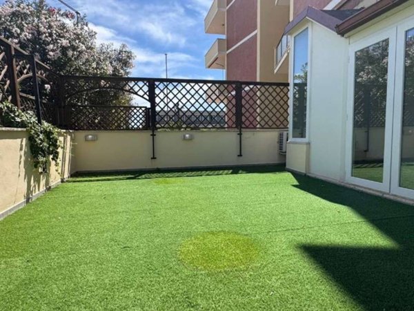 appartamento in vendita a Roma in zona Ostia