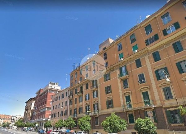 appartamento in vendita a Roma in zona Nomentano