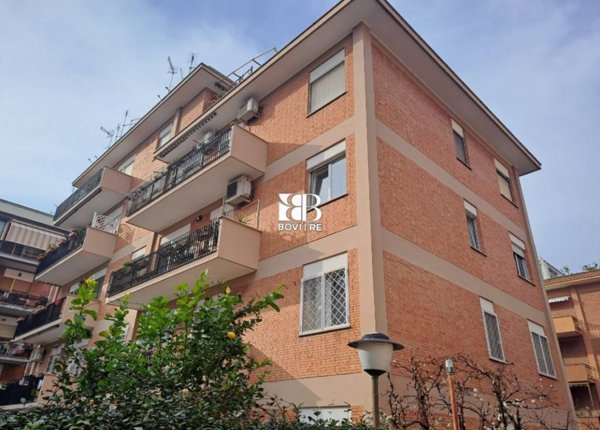 appartamento in vendita a Roma in zona Aurelio