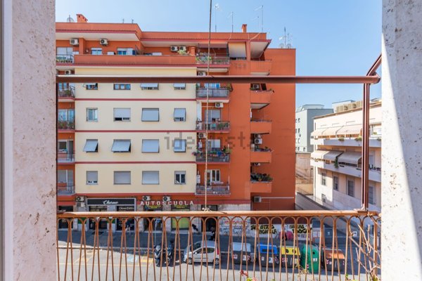 appartamento in vendita a Roma in zona Prenestino-Centocelle
