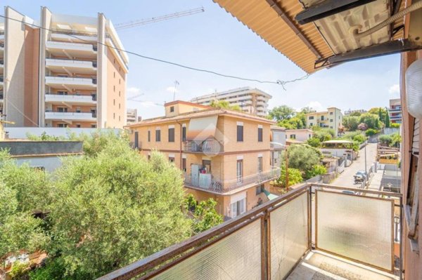 appartamento in vendita a Roma in zona Trastevere