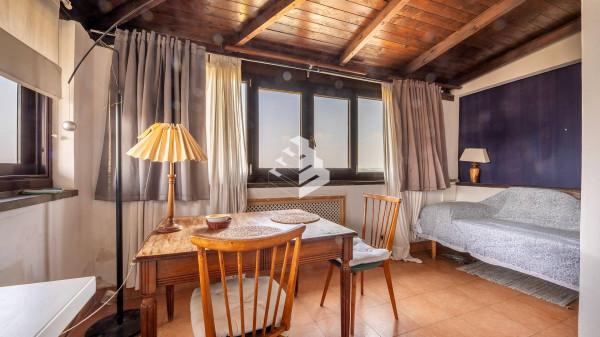 appartamento in vendita a Roma in zona EUR