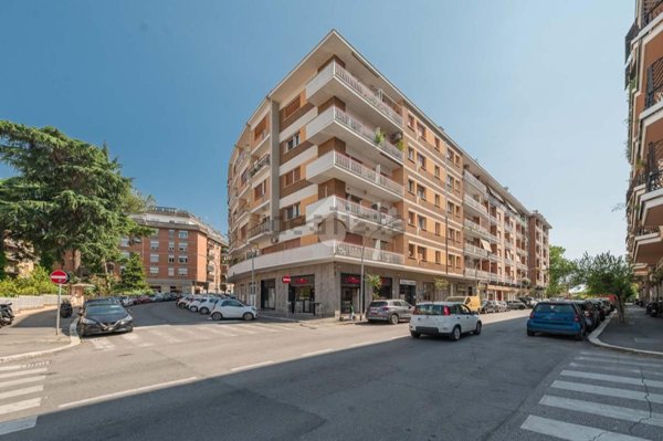 appartamento in vendita a Roma in zona Gianicolense