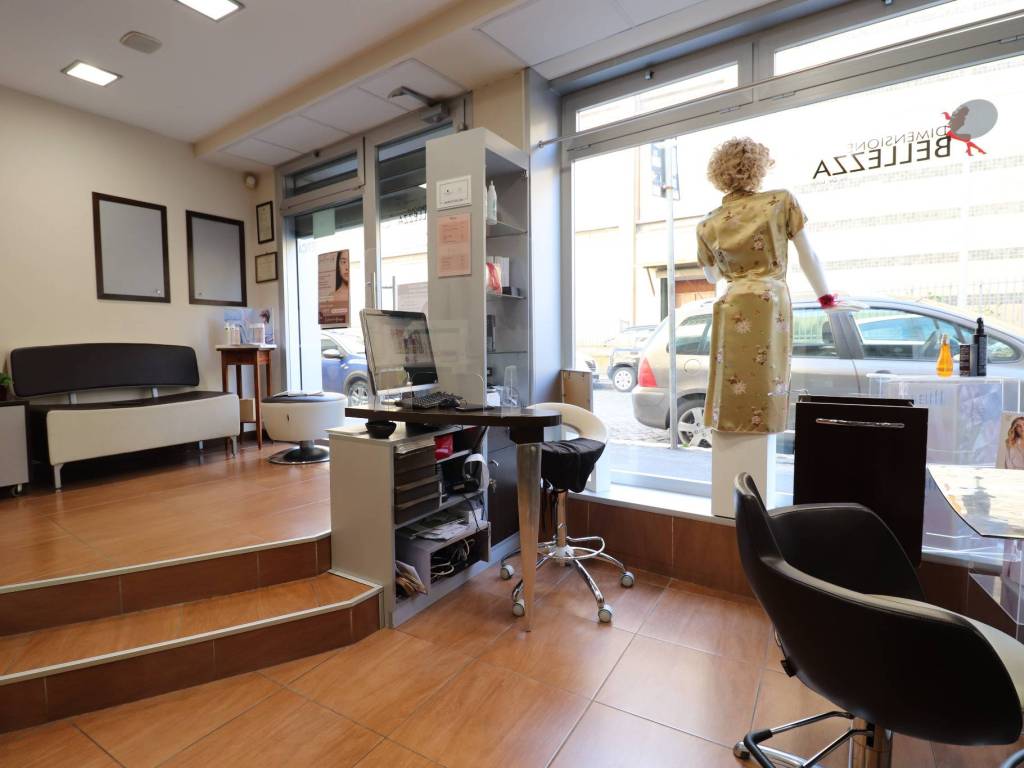 negozio in vendita a Roma in zona Trieste