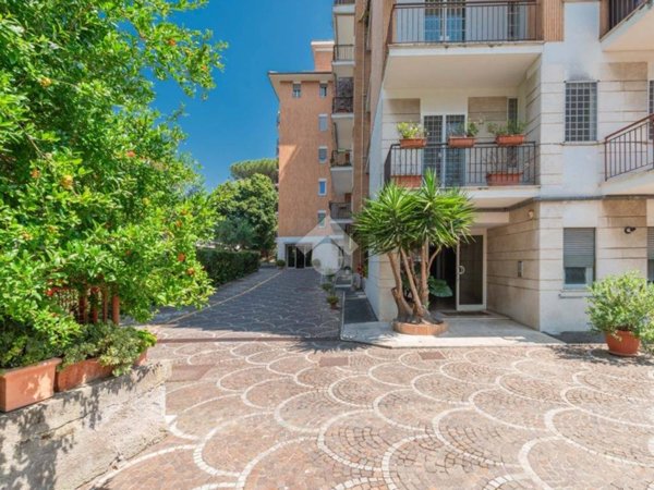 appartamento in vendita a Roma in zona Trionfale
