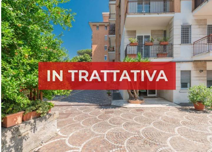 appartamento in vendita a Roma in zona Della Vittoria