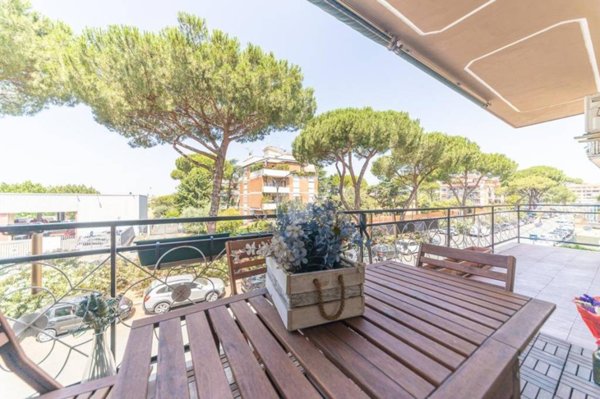 appartamento in vendita a Roma in zona Monte Sacro/Talenti
