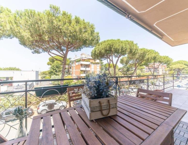 appartamento in vendita a Roma in zona Monte Sacro/Talenti