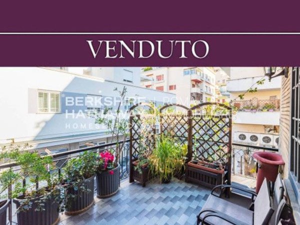 appartamento in vendita a Roma in zona Appio Latino