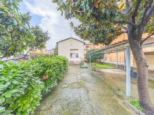 appartamento in vendita a Roma in zona Alessandrino