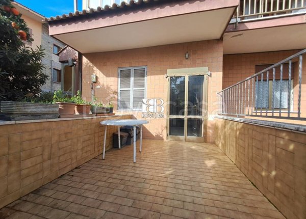 appartamento in vendita a Roma in zona Casal Morena
