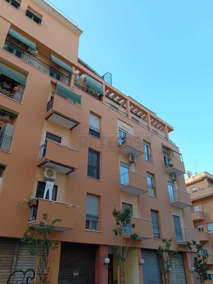 appartamento in vendita a Roma in zona Portuense