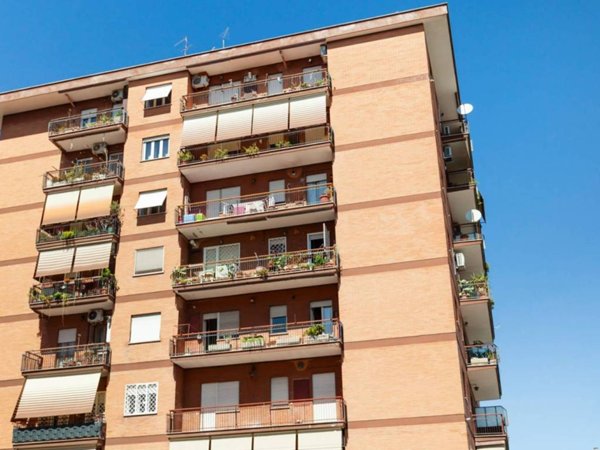 appartamento in vendita a Roma in zona Alessandrino