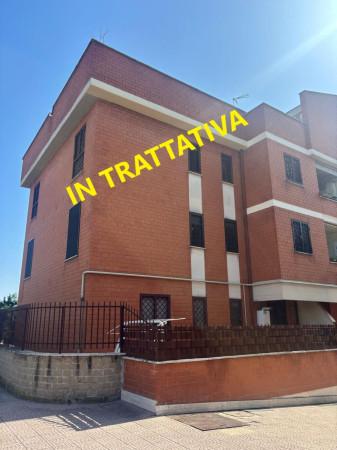 appartamento in vendita a Roma in zona Casal Monastero