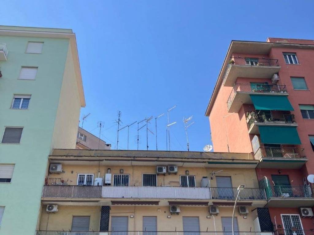 appartamento in vendita a Roma in zona Portuense