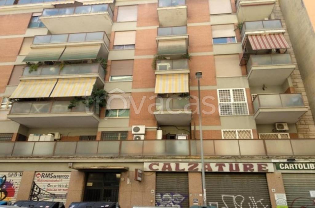 appartamento in vendita a Roma in zona Collatino