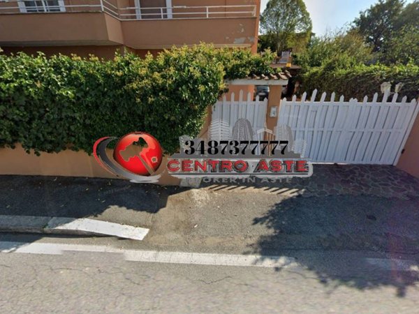 appartamento in vendita a Roma in zona Osteria Nuova