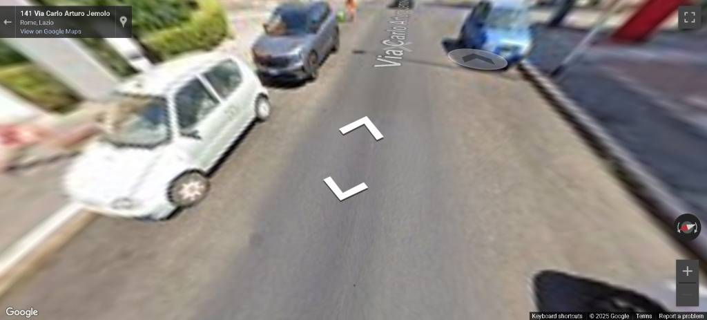 negozio in vendita a Roma in zona San Basilio